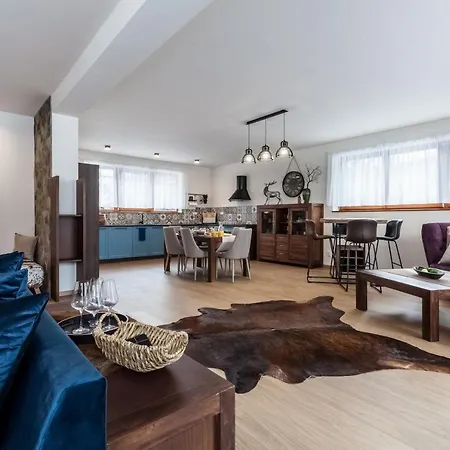 Chalet Royal, Tatranská Lomnica