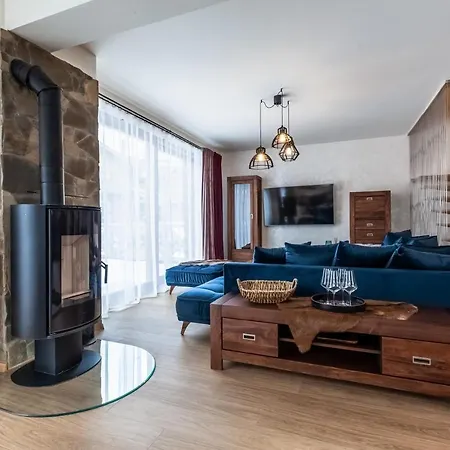 Royal, Chalet